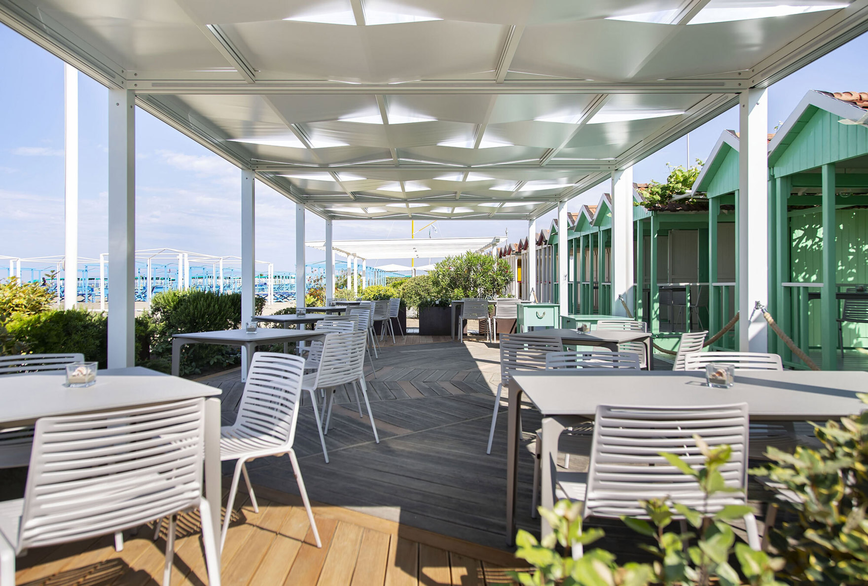 Bagno Ristorante Marechiaro - Forte dei Marmi  / Italy